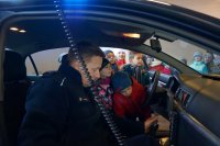 Wizyta dzieci w raciborskiej komendzie policji